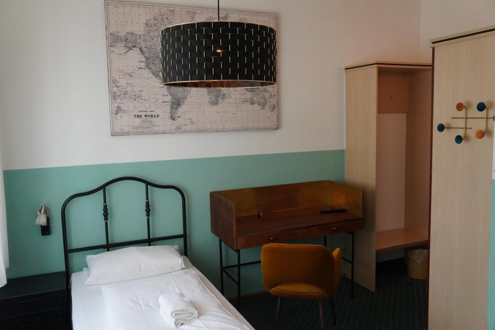 Hafen 17 Hotel Kueche Bar 凯尔 外观 照片